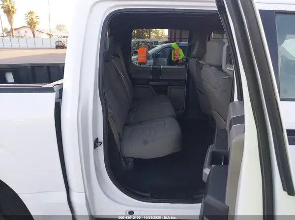 1FTEW1E55JFC47477 2018 FORD F-150 - Image 8