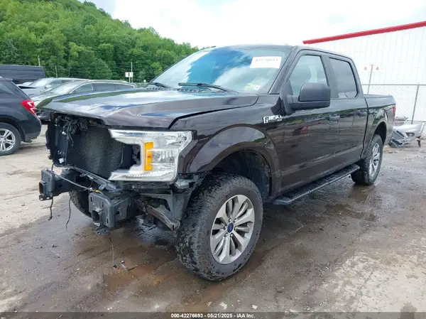 1FTEW1E55JFE21905 2018 FORD F-150 - Image 2