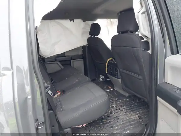 1FTEW1E55JFE37389 2018 FORD F-150 - Image 8