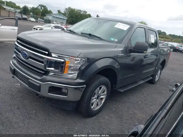 1FTEW1E55KFC57184 2019 FORD F-150 - Image 2