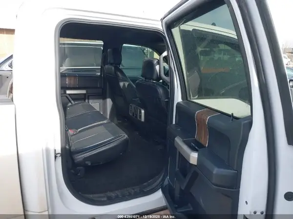 1FTEW1E55KKD49984 2019 FORD F-150 - Image 8