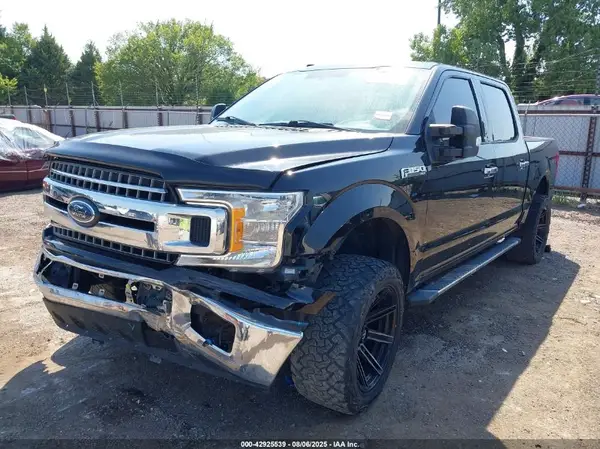 1FTEW1E56JFA70549 2018 FORD F-150 - Image 2