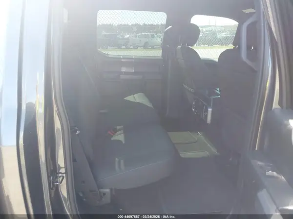 1FTEW1E56JFB02979 2018 FORD F-150 - Image 8