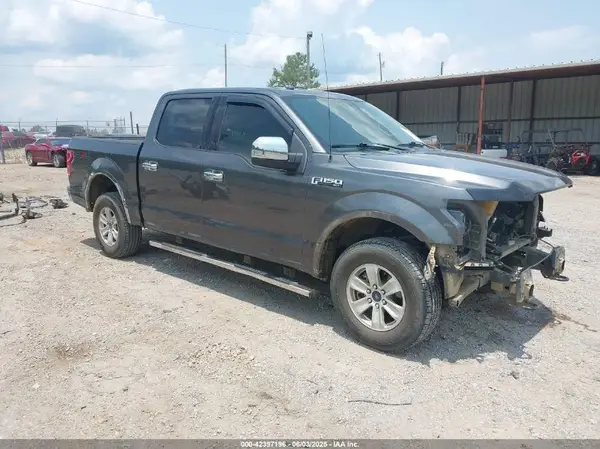 1FTEW1E56JFC47584 2018 FORD F-150 - Image 1