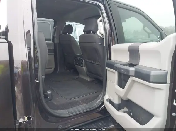 1FTEW1E56JFE20312 2018 FORD F-150 - Image 8