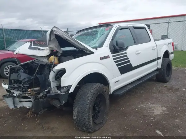 1FTEW1E56JFE25266 2018 FORD F-150 - Image 2