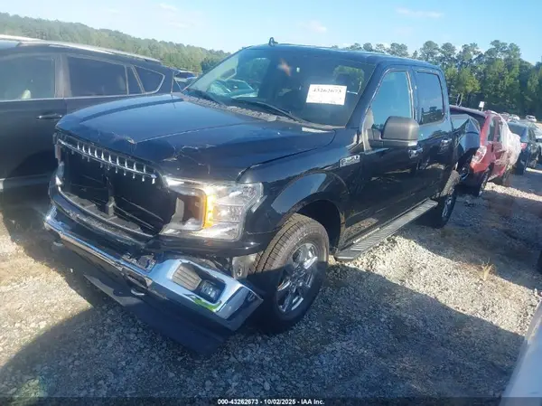 1FTEW1E56JFE73303 2018 FORD F-150 - Image 2