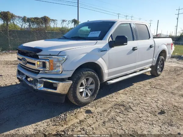 1FTEW1E56JKC33255 2018 FORD F-150 - Image 2
