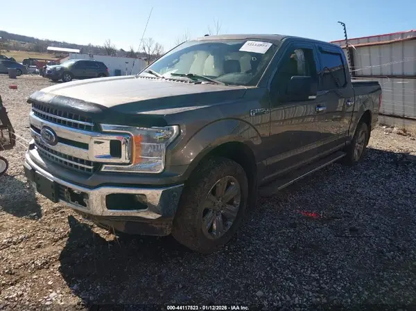 1FTEW1E56JKC51402 2018 FORD F-150 - Image 2