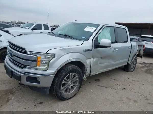 1FTEW1E56JKE49221 2018 FORD F-150 - Image 2