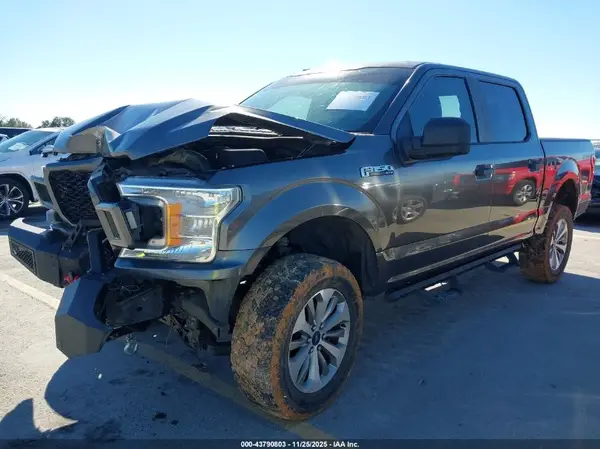 1FTEW1E56JKF35158 2018 FORD F-150 - Image 2