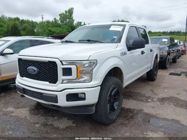 1FTEW1E57JFB10539 2018 FORD F-150 - Image 2
