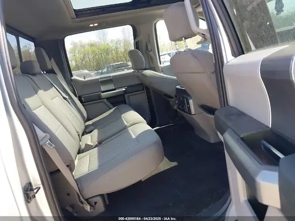 1FTEW1E57JFB19015 2018 FORD F-150 - Image 8
