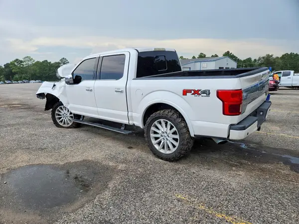 1FTEW1E57JFB43685 2018 FORD F-150 - Image 2
