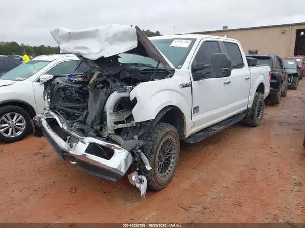 1FTEW1E57JFD03712 2018 FORD F-150 - Image 2