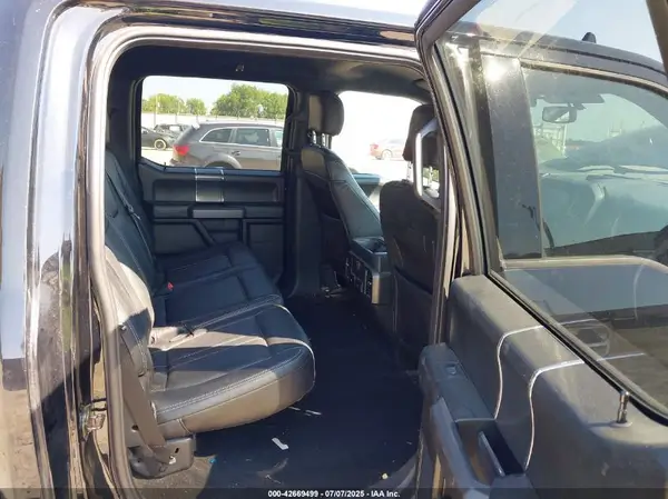 1FTEW1E57JFE25664 2018 FORD F-150 - Image 8