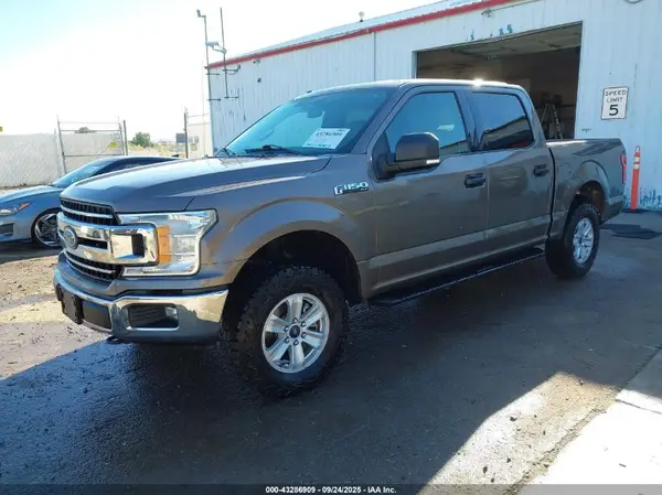 1FTEW1E57JKE03770 2018 FORD F-150 - Image 2