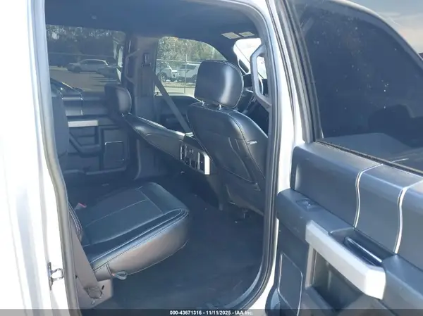 1FTEW1E57KFA92805 2019 FORD F-150 - Image 8