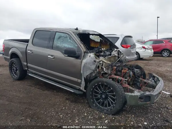 1FTEW1E57KFB27309 2019 FORD F-150 - Image 1