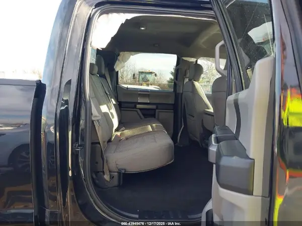 1FTEW1E57KFB84304 2019 FORD F-150 - Image 8
