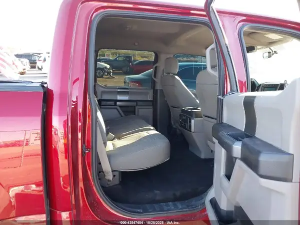 1FTEW1E58JFB75142 2018 FORD F-150 - Image 8