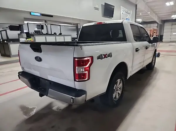 1FTEW1E58JFE24717 2018 FORD F-150 - Image 1