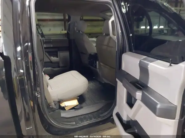 1FTEW1E58KKC09105 2019 FORD F-150 - Image 8