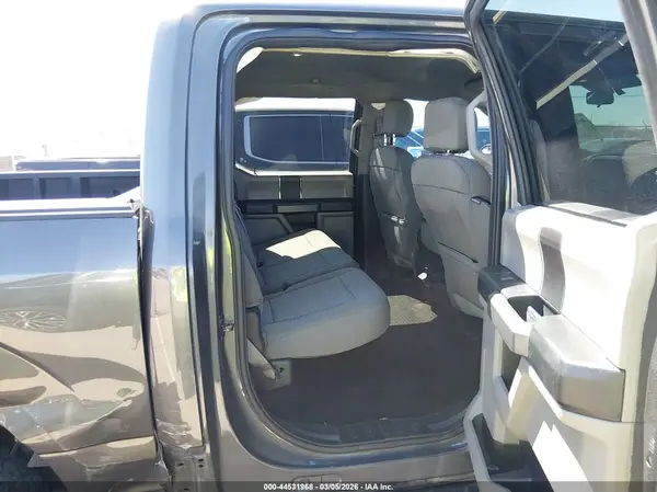 1FTEW1E59JKD04240 2018 FORD F-150 - Image 8