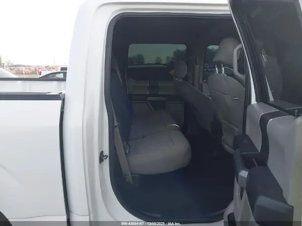 1FTEW1E59JKF62435 2018 FORD F-150 - Image 8