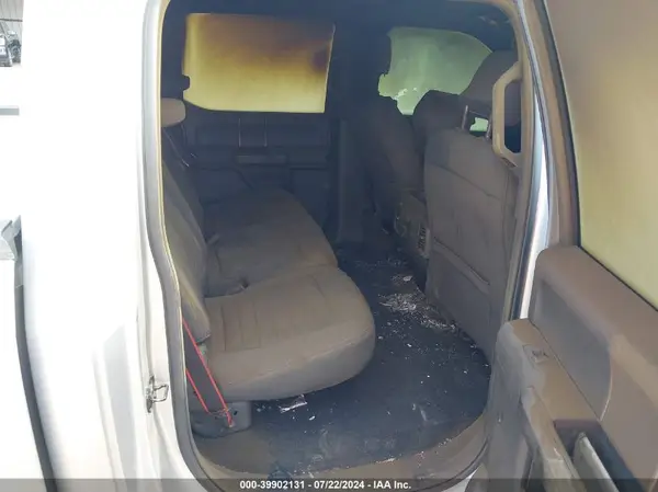 1FTEW1E5XJFE10656 2018 FORD F-150 - Image 8