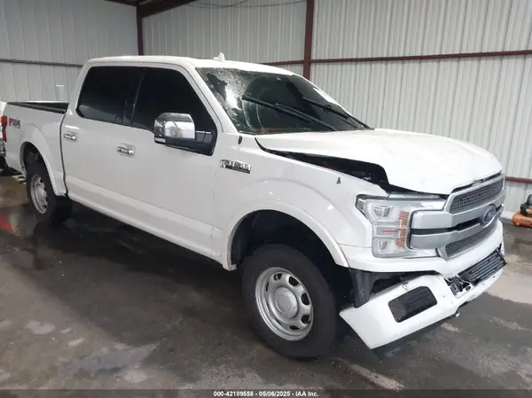 1FTEW1E5XJFE46170 2018 FORD F-150 - Image 1