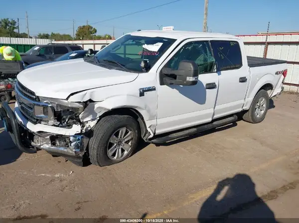 1FTEW1E5XJKE80214 2018 FORD F-150 - Image 2