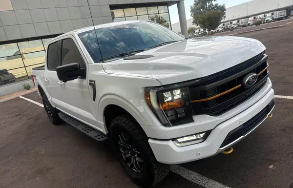 1FTEW1E84PFA51484 2023 FORD F-150 - Image 1