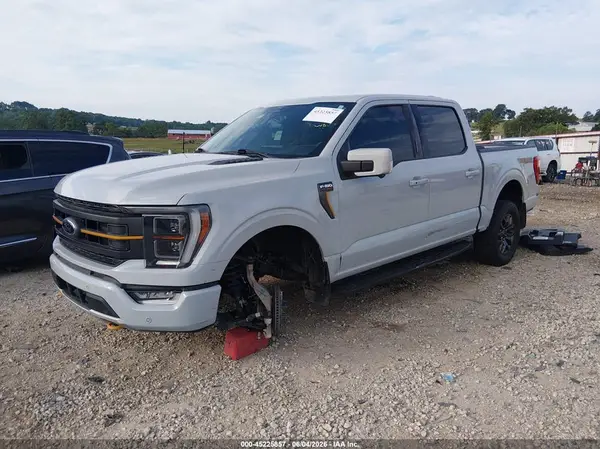 1FTEW1E88PFC92528 2023 FORD F-150 - Image 2