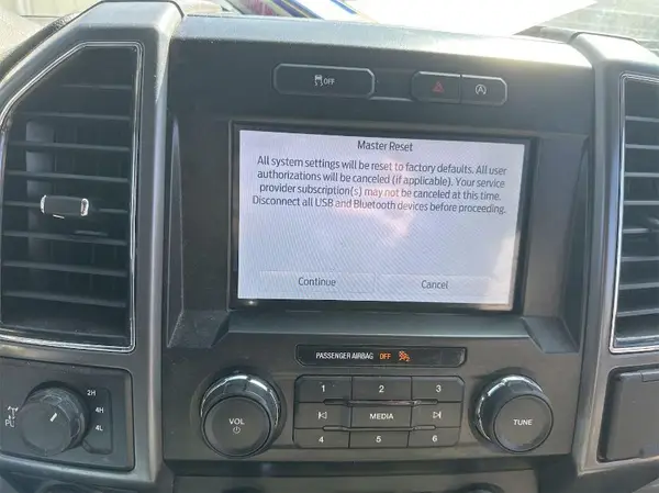 1FTEW1EB0LFB70994 2020 FORD F-150 - Image 1