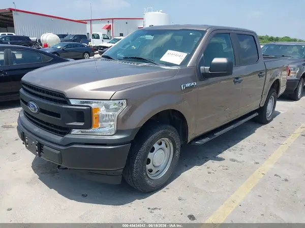1FTEW1EB2JKE38318 2018 FORD F-150 - Image 2