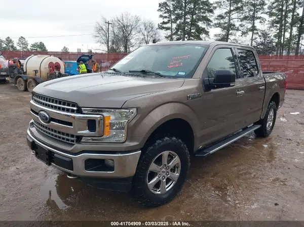 1FTEW1EB5KKE33289 2019 FORD F-150 - Image 2