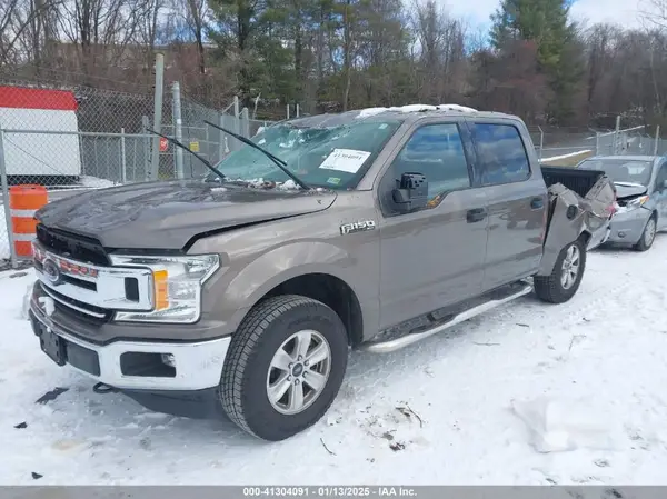 1FTEW1EB6JFC63953 2018 FORD F-150 - Image 2