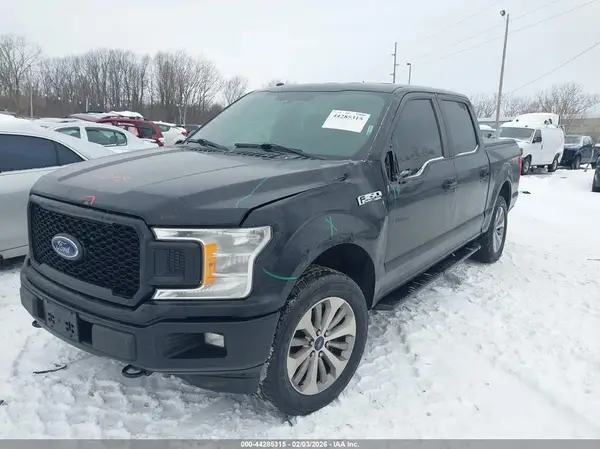 1FTEW1EG0JFB26518 2018 FORD F-150 - Image 2