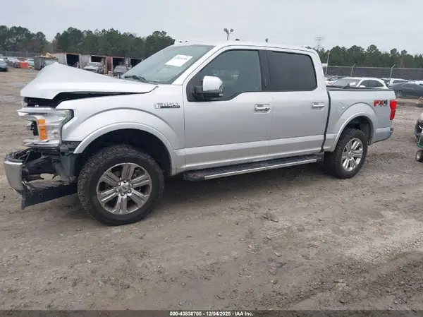 1FTEW1EG1JFA68239 2018 FORD F-150 - Image 2