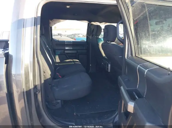 1FTEW1EG1JKC33620 2018 FORD F-150 - Image 8