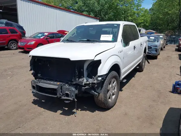 1FTEW1EG2JFB09686 2018 FORD F-150 - Image 2