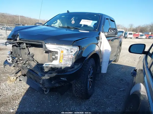 1FTEW1EG2JFD30396 2018 FORD F-150 - Image 2