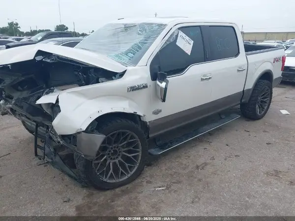 1FTEW1EG3JFA50163 2018 FORD F-150 - Image 2