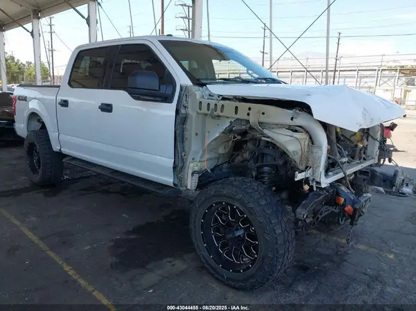 1FTEW1EG3JKE09163 2018 FORD F-150 - Image 1