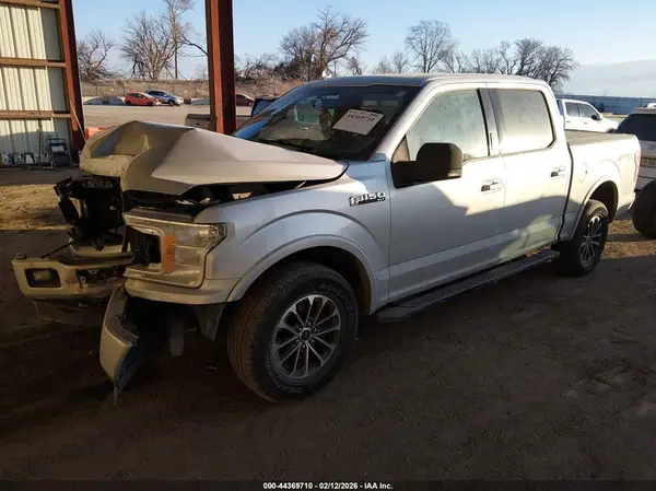 1FTEW1EG3JKF75702 2018 FORD F-150 - Image 2