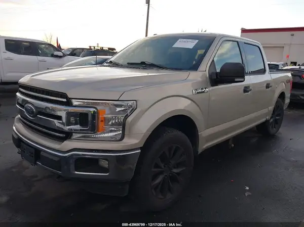 1FTEW1EG4JFA49197 2018 FORD F-150 - Image 2