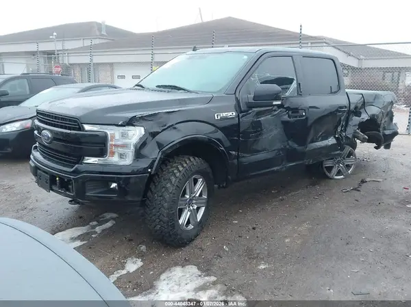 1FTEW1EG4JFC56494 2018 FORD F-150 - Image 2
