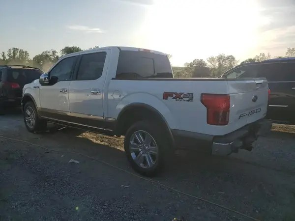 1FTEW1EG5JFB38812 2018 FORD F-150 - Image 2
