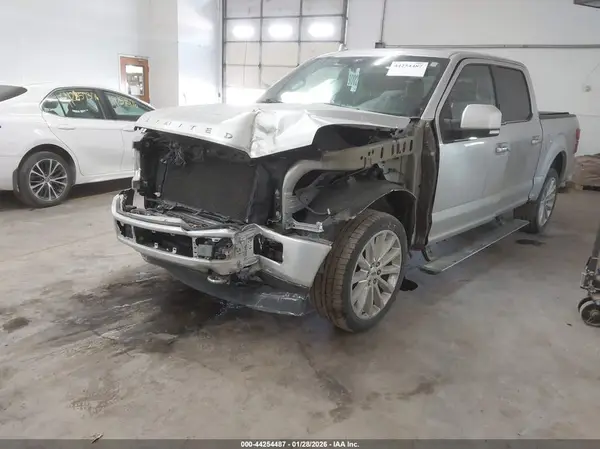 1FTEW1EG5JFB44559 2018 FORD F-150 - Image 2